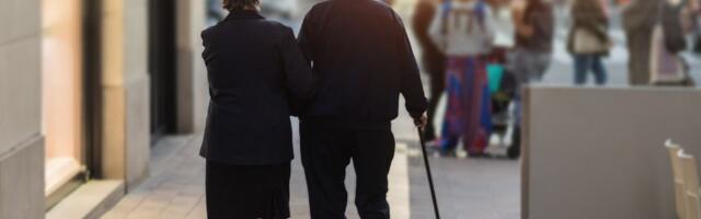 Posle smrti supružnika pronašli su strast jedno u drugom: "Mislila sam da ću ostariti sama, a sad ga živim "