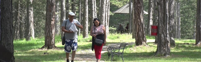 Prijava građana za vaučere za odmor u Srbiji počinje 17. aprila