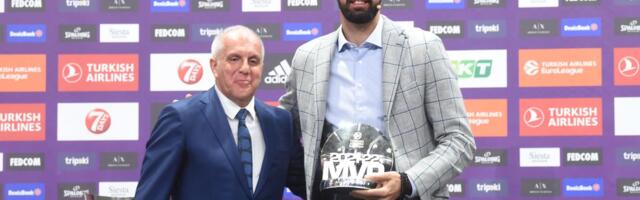 Nikola Mirotić stao uz Željka Obradovića!