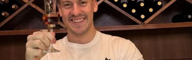 "PROSLAVILI PRVA ZAPALJENA KOLA!" Evo kako Baka Prase obeležava strahotu koja ga je zadesila