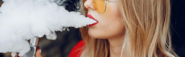 „Вејпинг” вероватно изазива рак плућа и усне дупље