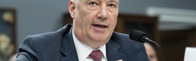 OSTAVKA U VRHU AMERIČKE SPECIJALNE POLICIJE! Trampov direktor ICE napušta dužnost