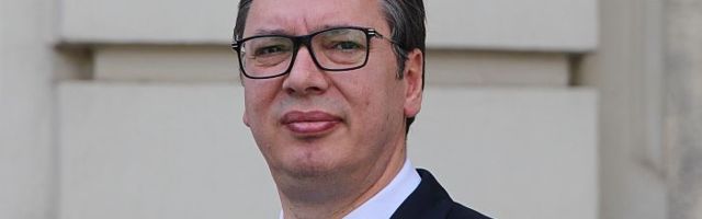 Vučić: Ne smemo da zatvorimo zemlju, od čega ćemo da isplaćujemo plate i penzije