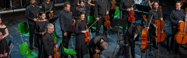 Ванвременска Мориконеова музика одушевила Новосађане