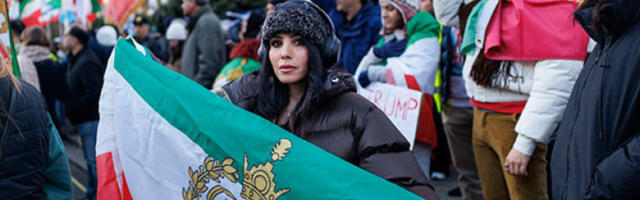 Демонстрације у Лондону због убистава демонстраната у Ирану