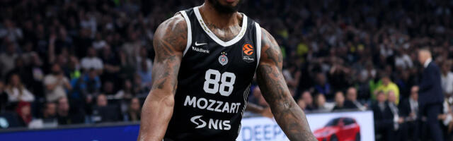 Brutalna partija Tajrika Džonsa!