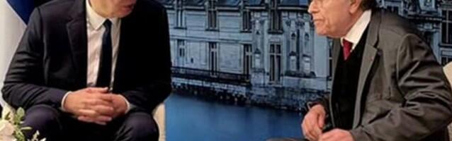 Važan sastanak: Predsednik Vučić se sastao sa Monbrijalom u Šantiliju