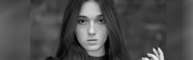 Anđela (17) čvrstim koracima ka SVETSKOJ SLAVI: Srpkinja čarobnog glasa na čuvenom festivalu u Raveni