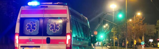 AUTO SLETEO S PUTA U RAKOVICI, POVREĐENE DVE ŽENE: 20 intervencija na javnom mestu, uglavnom zbog pijanih