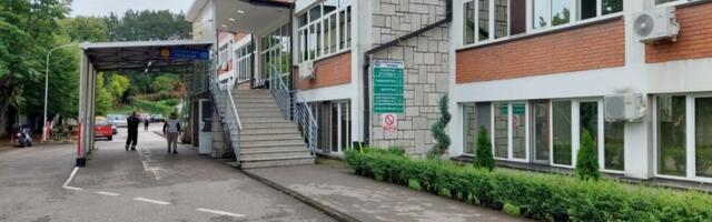 I njima je praznik: Specijalan poklon stigao u lozničku bolnicu