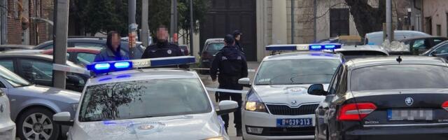 Žestok sudar u Novom Sadu: Uništeni automobili, saobraćaj bio u prekidu