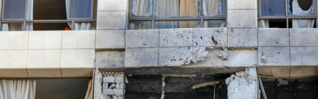 Либан: страдало скоро 400 људи, стотине рањених у израелским ударима