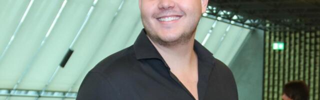 SIN LEPE BRENE JURI 344 NA SAT! Viktor se uslikao i pohvalio na mrežama - evo šta radi daleko od Srbije (FOTO/VIDEO)