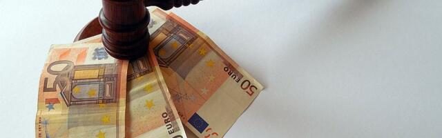 Gitara Dejvida Gilmora prodata za rekordnih 14,6 miliona dolara