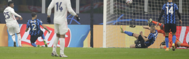Real zakucao Inter na dno tabele: Tadić asisitirao u pobedi Ajaksa (VIDEO+FOTO)