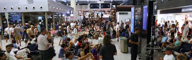 Avio karte DRASTIČNO poskupljuju: Evo kad ćete MORATI da doplatite za putovanje