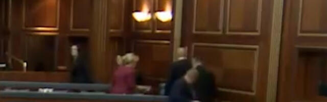 Poslanici Srpske liste napustili salu nakon presude u slučaju Banjska (VIDEO)