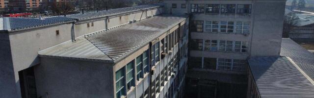 Monarhisti: Ukinut stimulativni deo plate radnicima fabrike u Lučanima koji su protiv vlasti