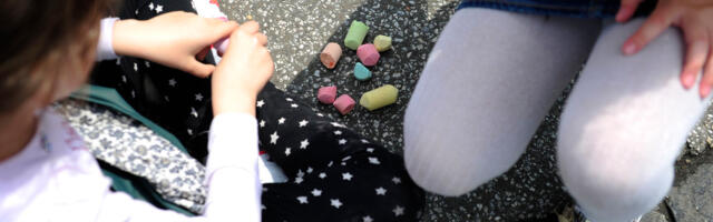 Blizu 290 dece čeka nove roditelje, a potencijalnih usvojitelja je četiri puta više