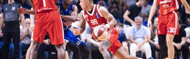 GROBARI BRUTALNO OPLELI PO LIDERU CRVENE ZVEZDE: Gađa publiku, a delio lekciju…