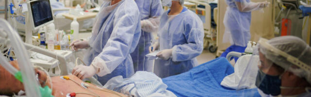 MISLILI STE DA JE GOTOVO? Koronavirus se vratio na velika vrata! Vlasti naredile da se ponovo NOSE MASKE