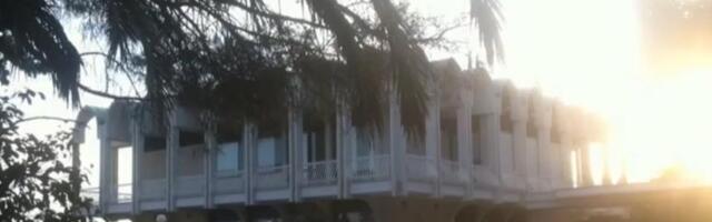 KAVAČKI KLAN U LOVU NA TITOVO BLAGO! Unajmili privrednika sa Cetinja da uradi OVO - žele dragocenosti iz vile u Meljinama (FOTO)