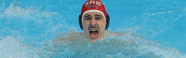 SRBIJA – ŠPANIJA Kakvog smo Delfina dobili! Mladi golman izluđuje prvaka sveta i Evrope /VIDEO/