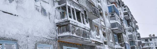 Tri godine nije zatvorio prozor u najhladnijem gradu: Prizor koji je zatekao obišao je ceo svet (VIDEO)