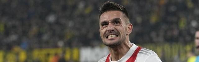 TADIĆ TRLJA RUKE: Ajaksov veliki rival doživeo KATASTROFU!