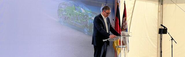 Vučić -  niko više iz Čačka neće odlaziti već dolaziti