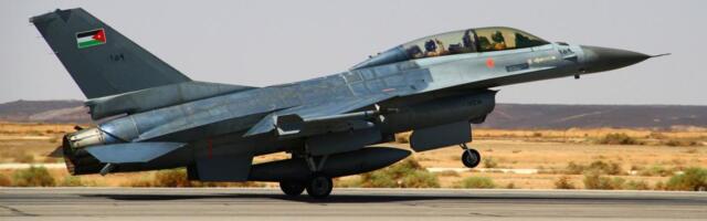 FRANCUSKI OBAVEŠTAJCI OTKRILI STROGO ČUVANU TAJNU: Evo ko upravlja mešovitom eskadrilom lovaca F-16 iznad Kijeva!