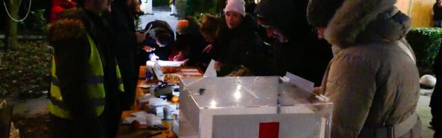 Studenti u blokadi pozvali građane da redovno proveravaju mejlove