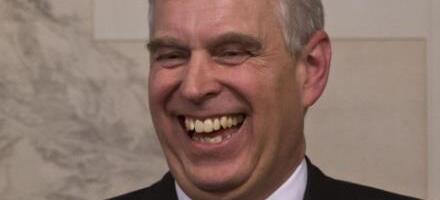 Novi udarac za kraljevsku porodicu: Netflix planira ekranizaciju afere "princ Endru u Epstinovim fajlovima"