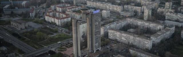 STANARI KULE NOVOG BEOGRADA ŽIVE U STRAHU: Strepe od požara ili da će im nešto pasti na glavu zbog KOMŠIJE