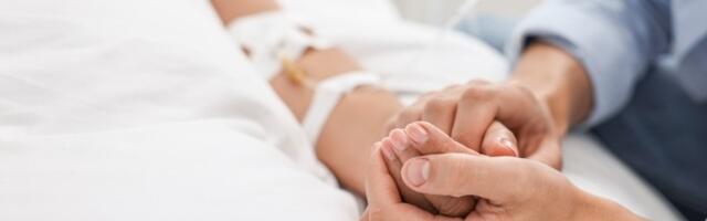 Medicinska sestra otkrila POTRESAN SIMPTOM na samrti: „Evo zašto je pacijentu odjednom bolje, a onda umre“