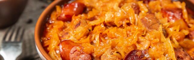 Cela kuća miriše na kupus kada kuvate? Ovaj sastojak neutrališe miris bez problema