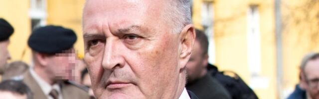 Skandal u BiH: Srbi na nogama - Helezova zabrana vrhunac političkog hira!