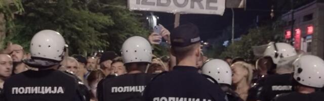 Studenti u Kragujevcu organizuju prikupljanja potpisa građana za raspisivanje izbora na sedam lokacija