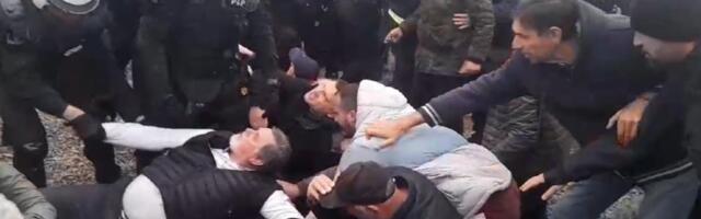 "BOTUN SRUŠIO VLADU" Kad država i vlast krenu na građane silom, kraj te vlasti je neminovan! Ovo je bio direktan sukob vlasti sa sopstvenim narodom