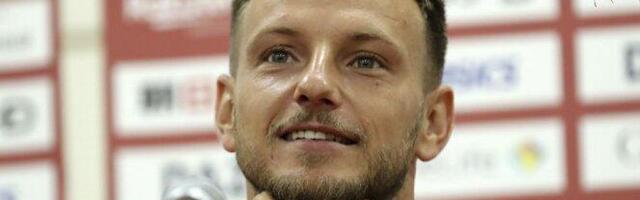 HRVATI SE SPRDAJU! Rakitić bi da plati mesec dana odmora Lukakuu!