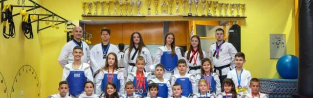Klub borilačkih sportova „Naisus“ sa Kupa Srbije vratio se sa devet zlatnih odličja