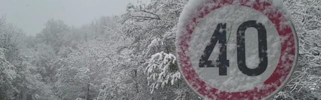Zbog snežnih padavina proglašena vanredna situacija u Sjenici