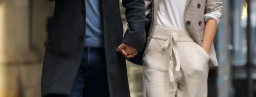 Trenerka i sako? Može i te kako ako ste Katie Holmes