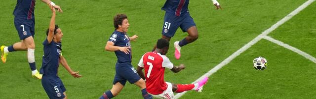 Svi se pitaju kako ovo nije penal za PSŽ, ovo pravilo je spasilo Arsenal, a mnogi za njega nisu znali