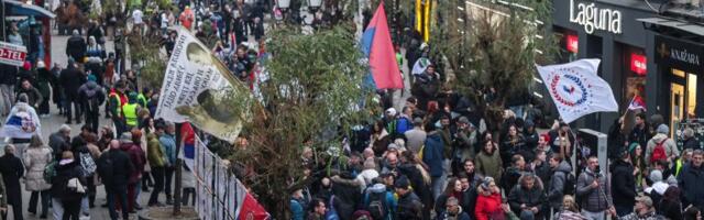 Podignuta optužnica protiv osumnjičenih za napad na policiju ispred DUNP-a