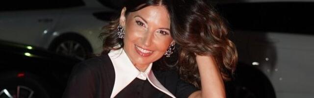 Dekolte, minić i čipka - Sanja Marinković nikad provokativnija (FOTO)