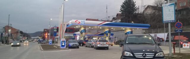 Benzin jeftiniji za 3 dinara, a dizel za 4