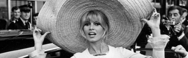 Бујица суперлатива за „симбол Француске”