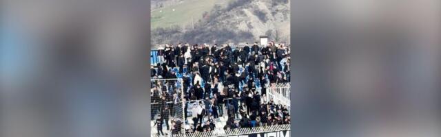 Ogromne tenzije i na tribinama navijača Novog Pazara!