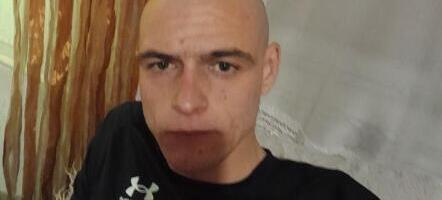 Nestao muškarac (29) u Novom Sadu: Elvis krenuo na posao i nestao, porodica moli za pomoć! (FOTO)